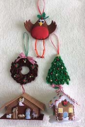 Christmas Tree Trinkets Decorations Pattern